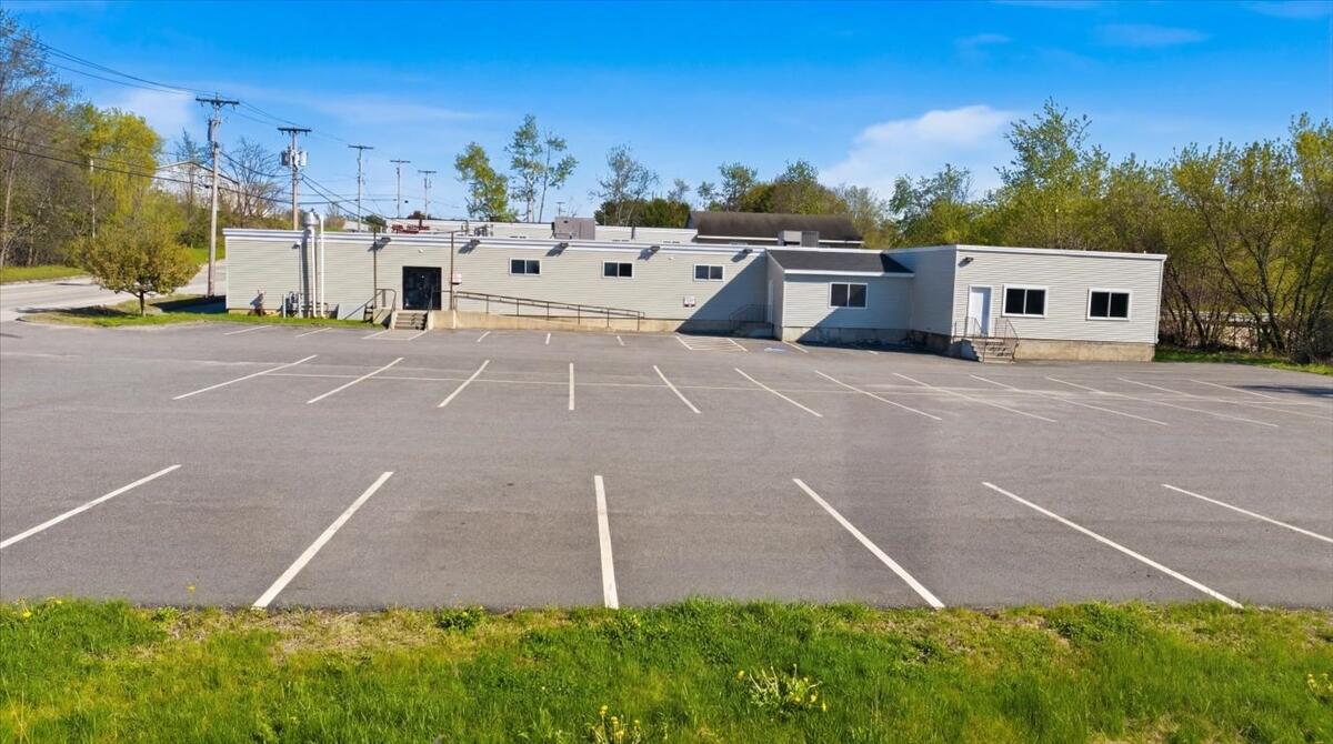 551 Lincoln Street Lewiston