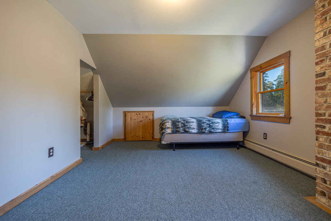 50-219 Eggomoggin Road-DTP