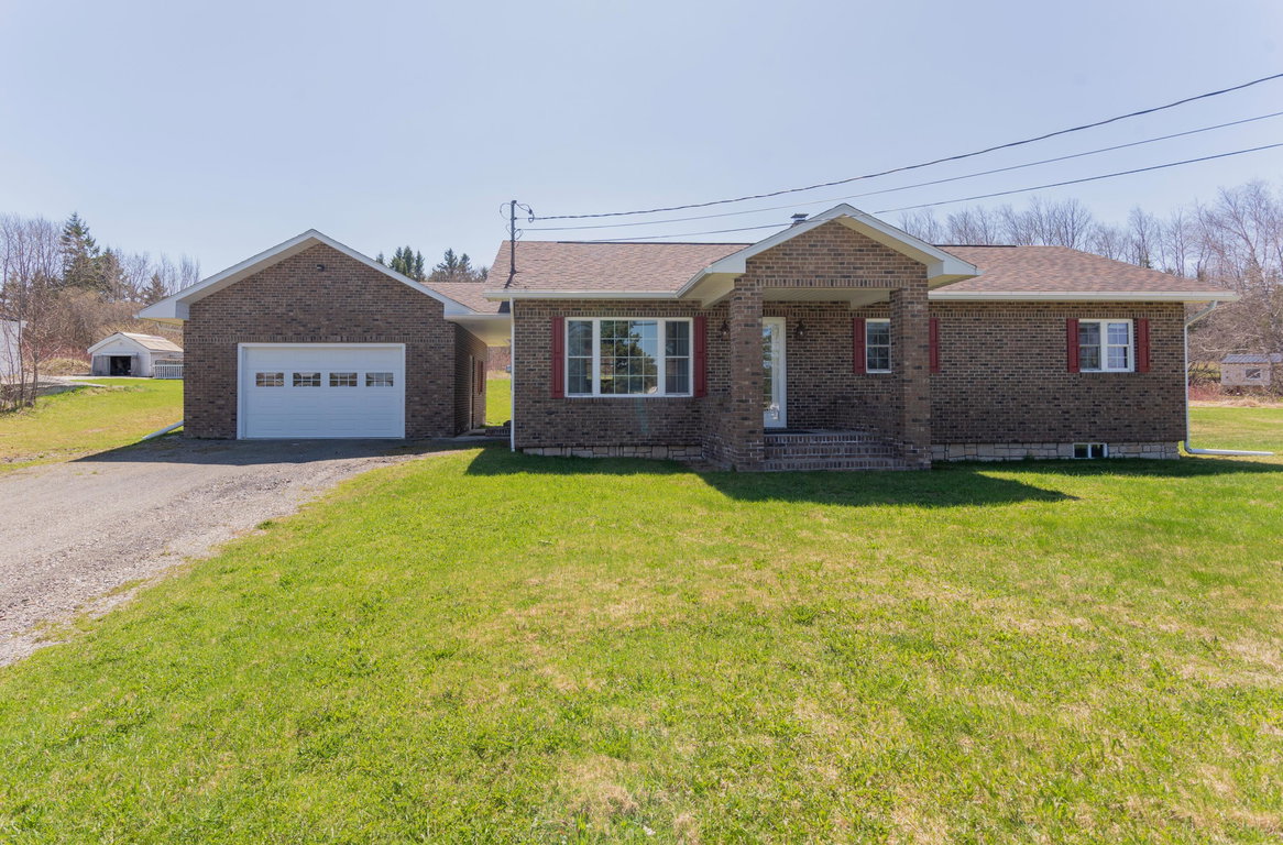 180 Hillside Road Saint Agatha
