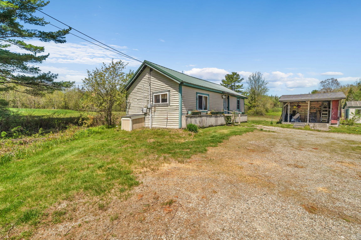 19-web-or-mls-137-w-franklin-rd