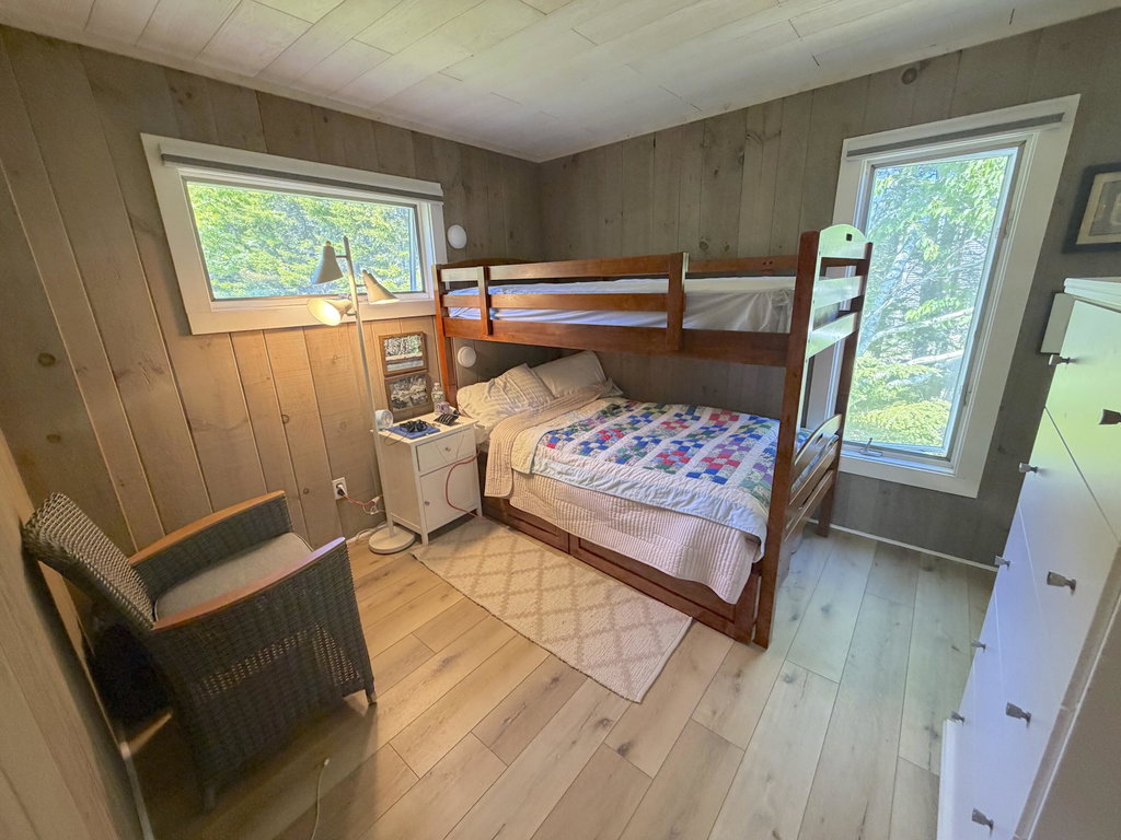 bunks copy