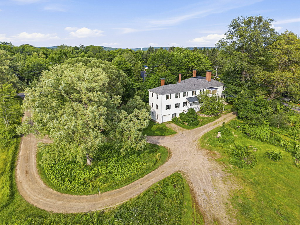 83 Bath Road Wiscasset