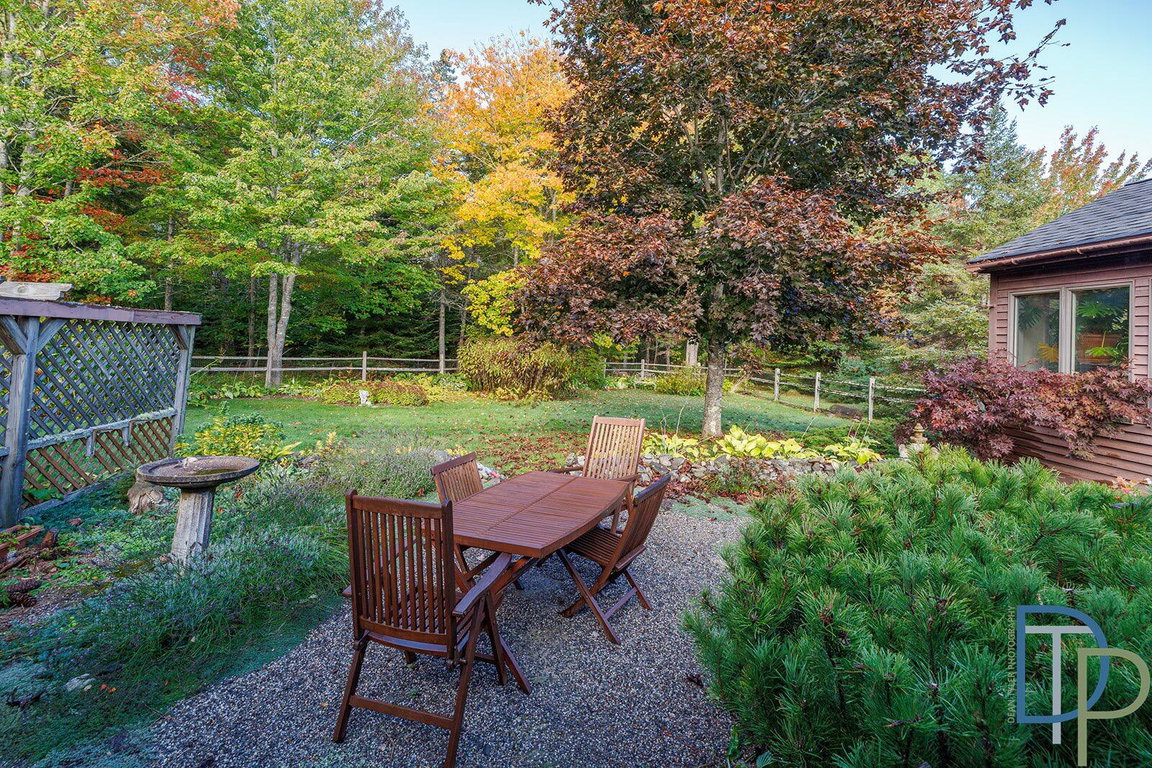 1035newburyneck - 84