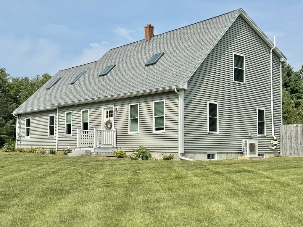 1260 US Route 1  Freeport