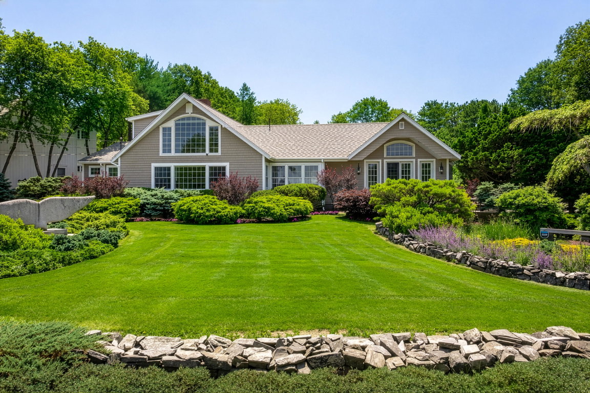 25 Bayberry Lane York