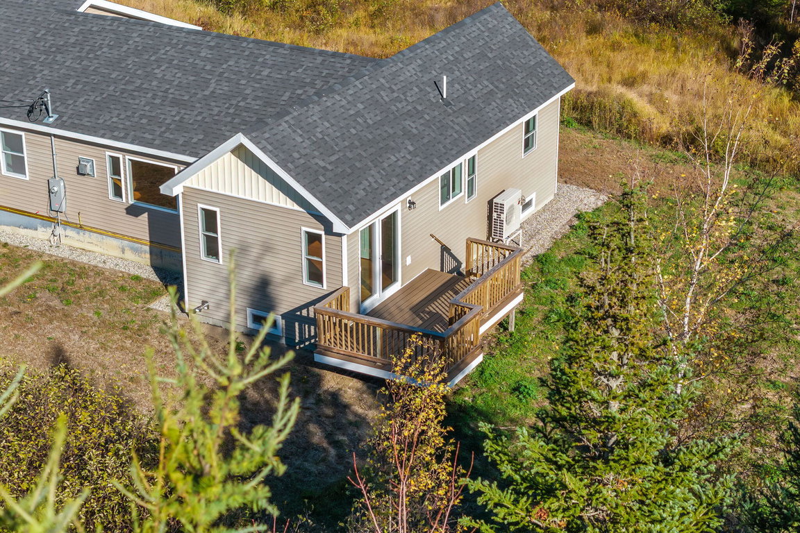 62-web-or-mls-1212-eastbrook-rd