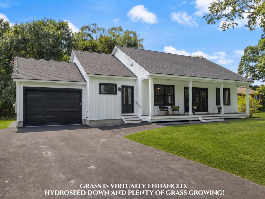 35 Leach Road Kittery