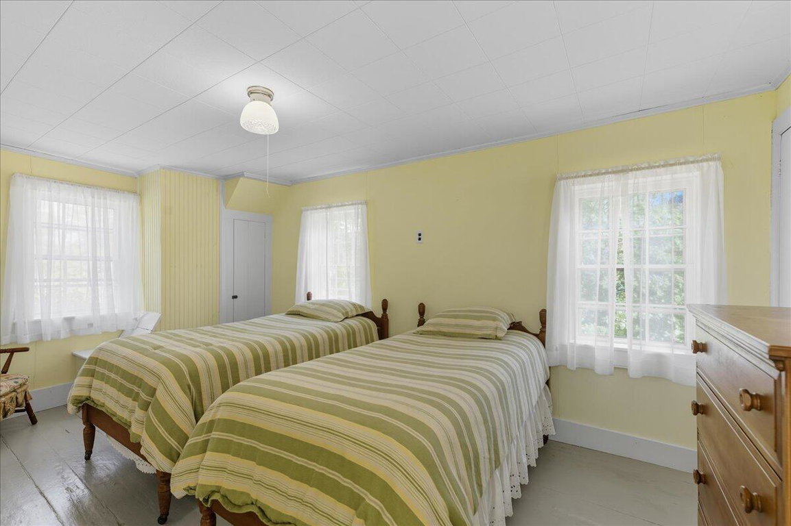 21 553 N. Deer Isle Road