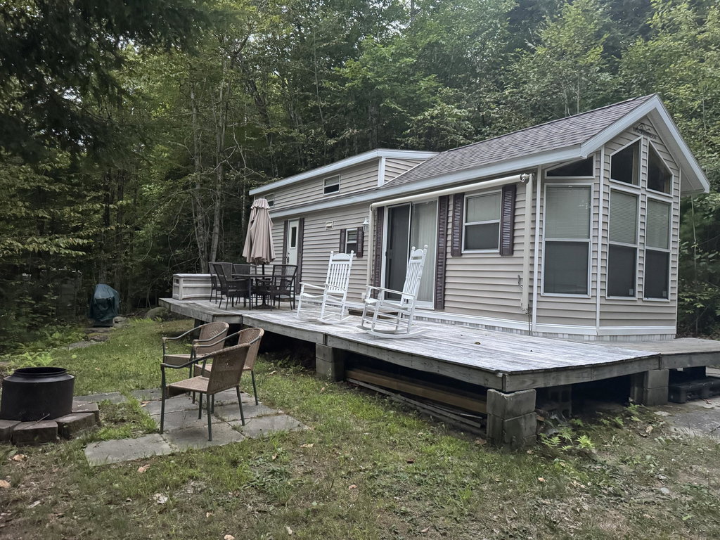 46 Chipmunk Lane Monmouth