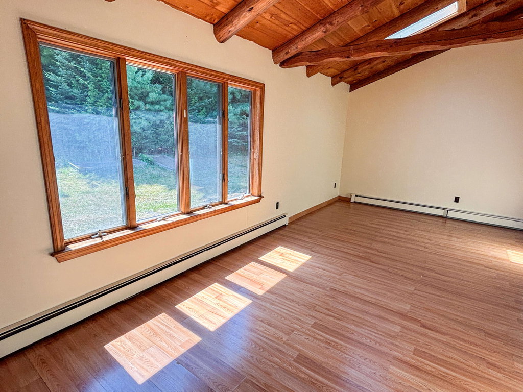 Living Room (8)
