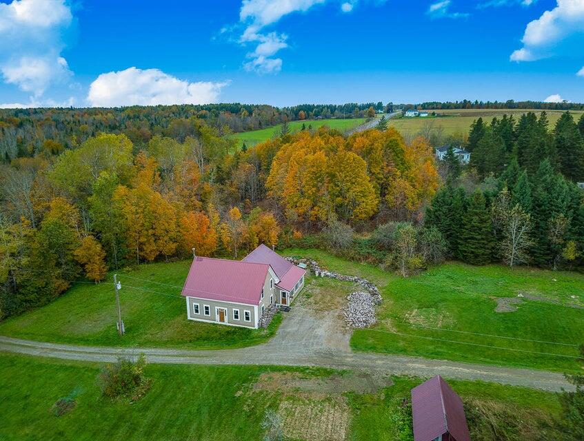 979 US Route 1  Amity
