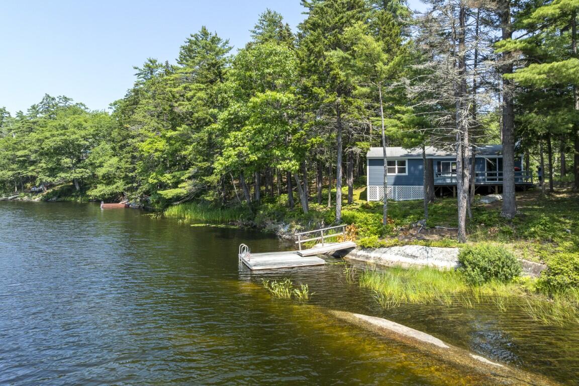 42 Wawenock Trail Boothbay Harbor