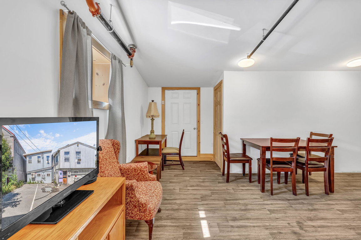 5-web-or-mls-14-cottage-st