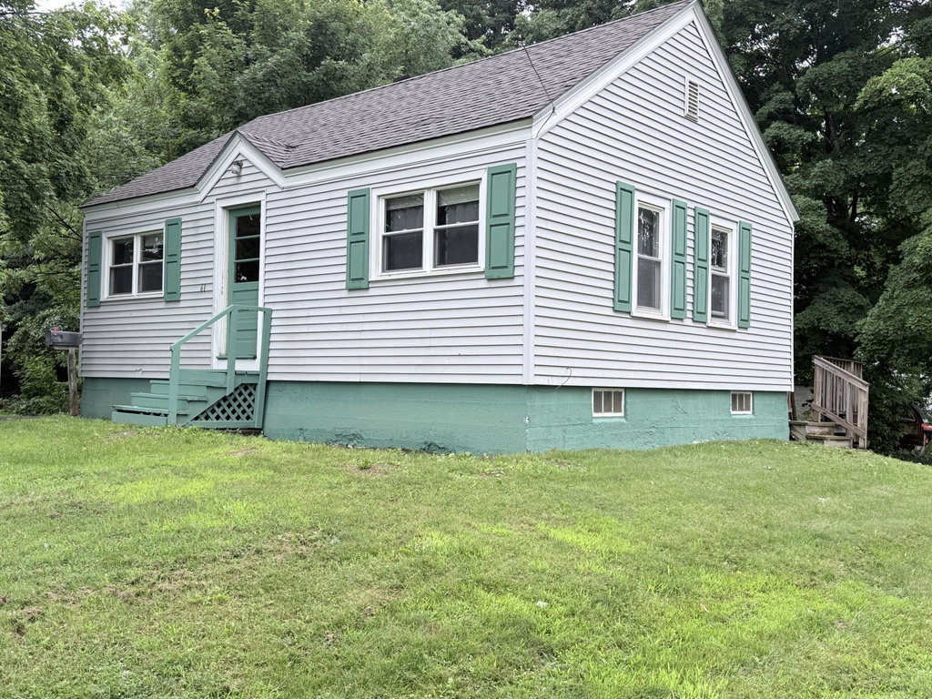 61 Park Street Houlton