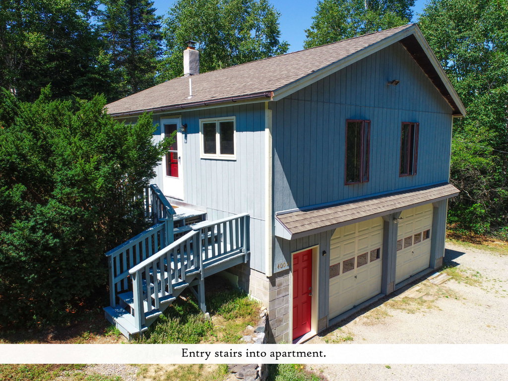Exterior Apartment-Garage (3), label