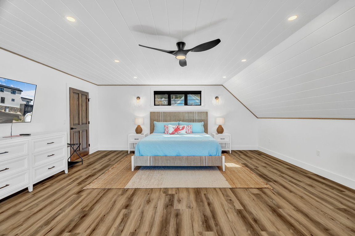 59-web-or-mls-178-main-st