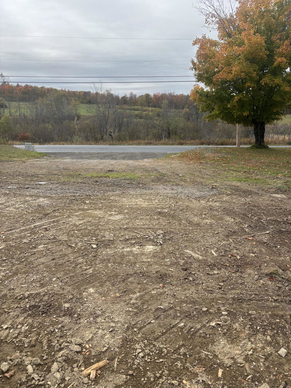 82 Back Road Skowhegan