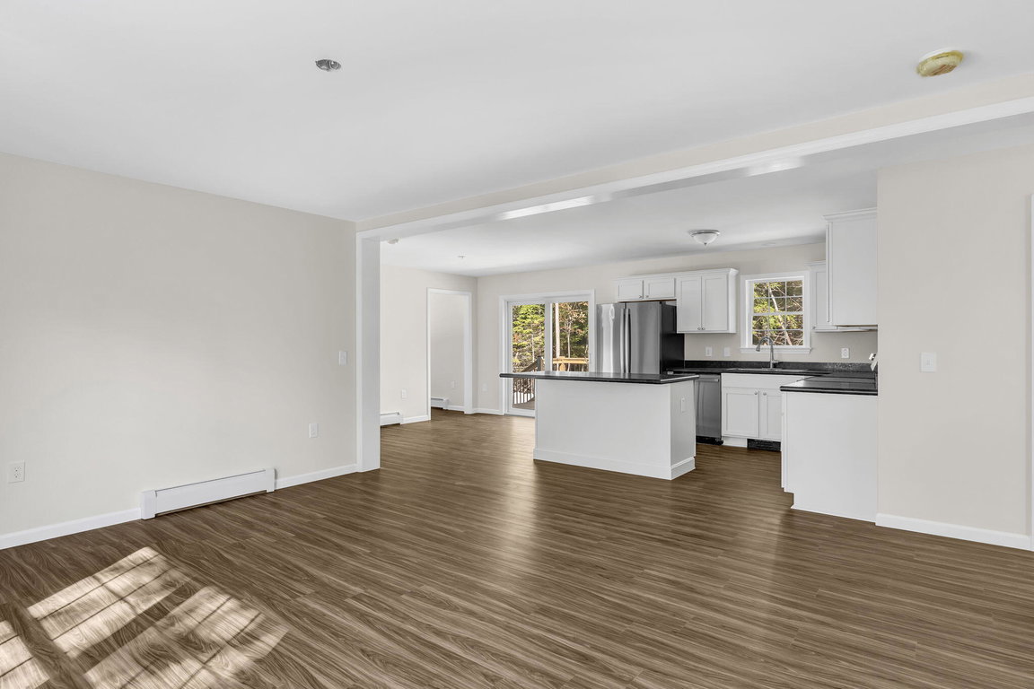 10-web-or-mls-63-bridgetwin-rd