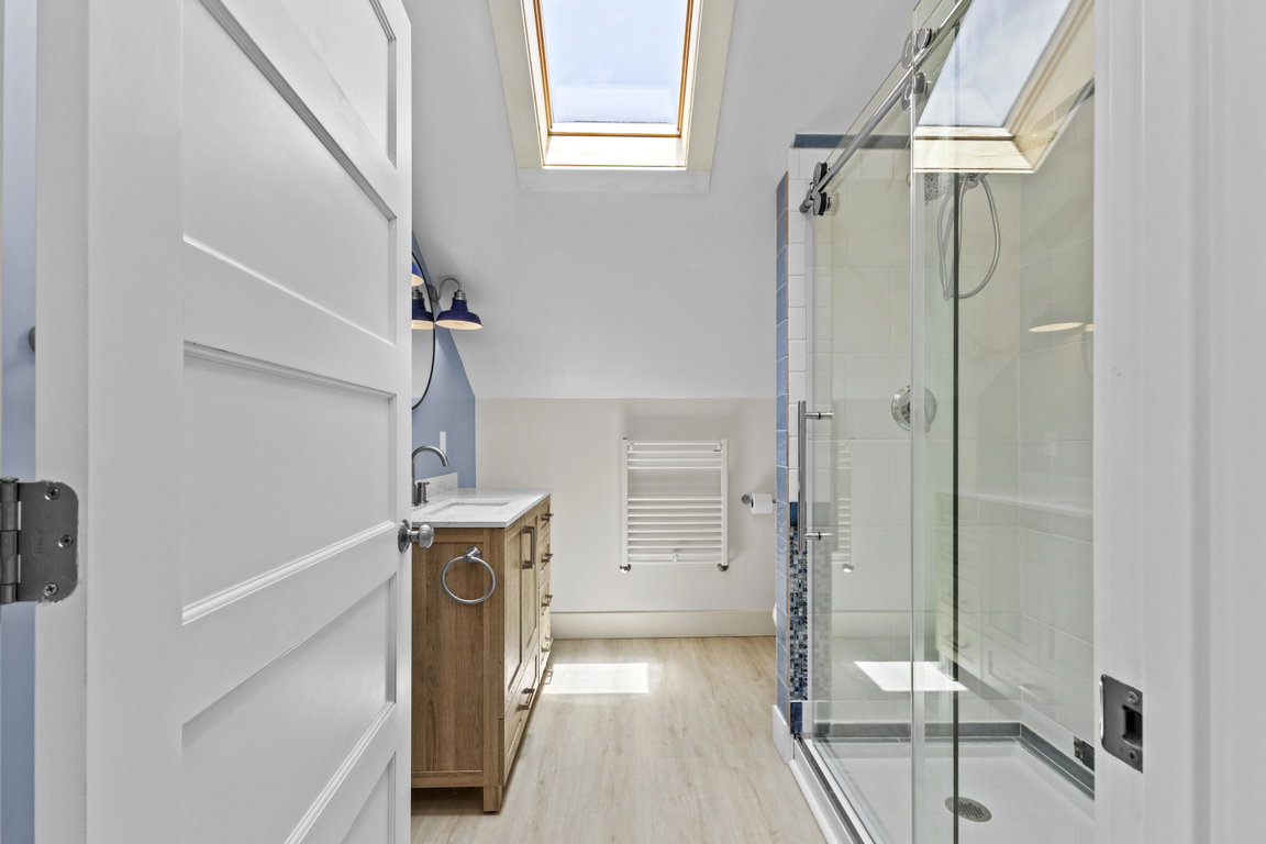 Upstairs Bathroom