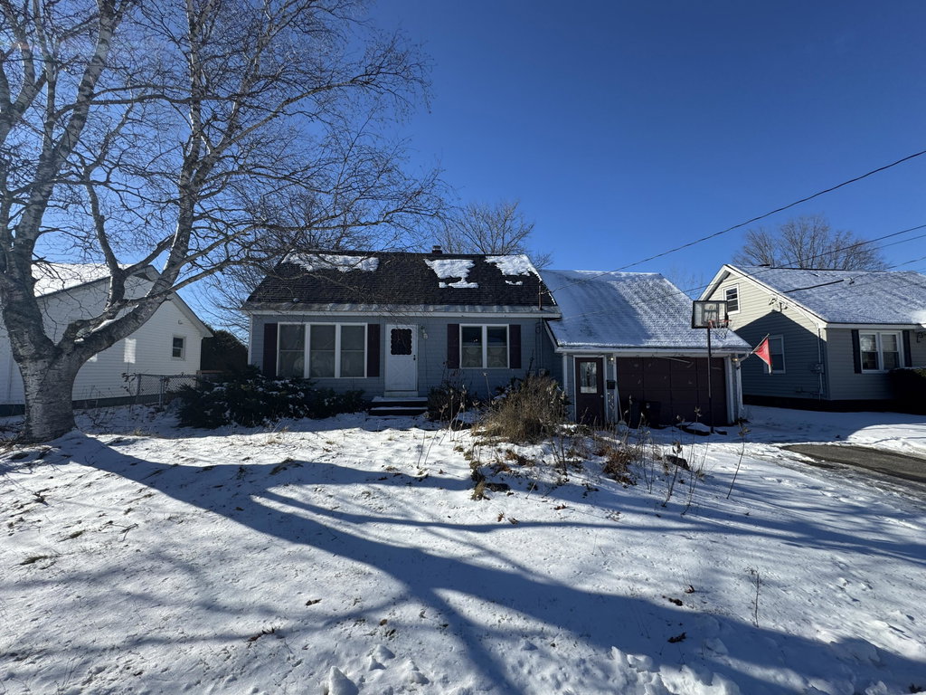 42 Waldo Street Millinocket