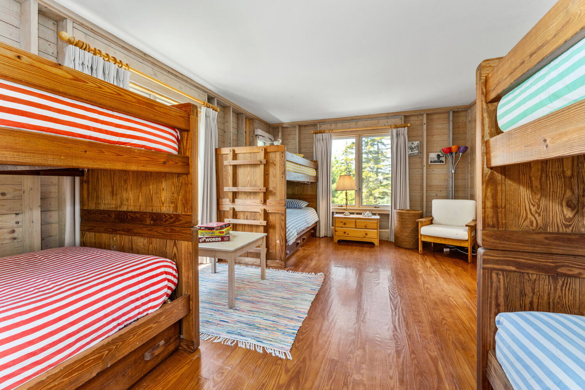 1st Floor Bedroom