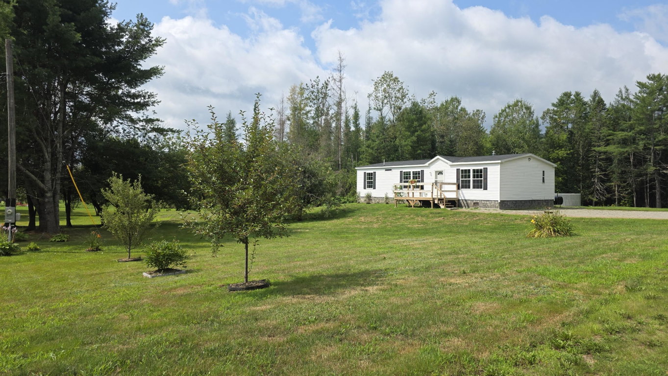 32 Beans Corner Road Pittsfield