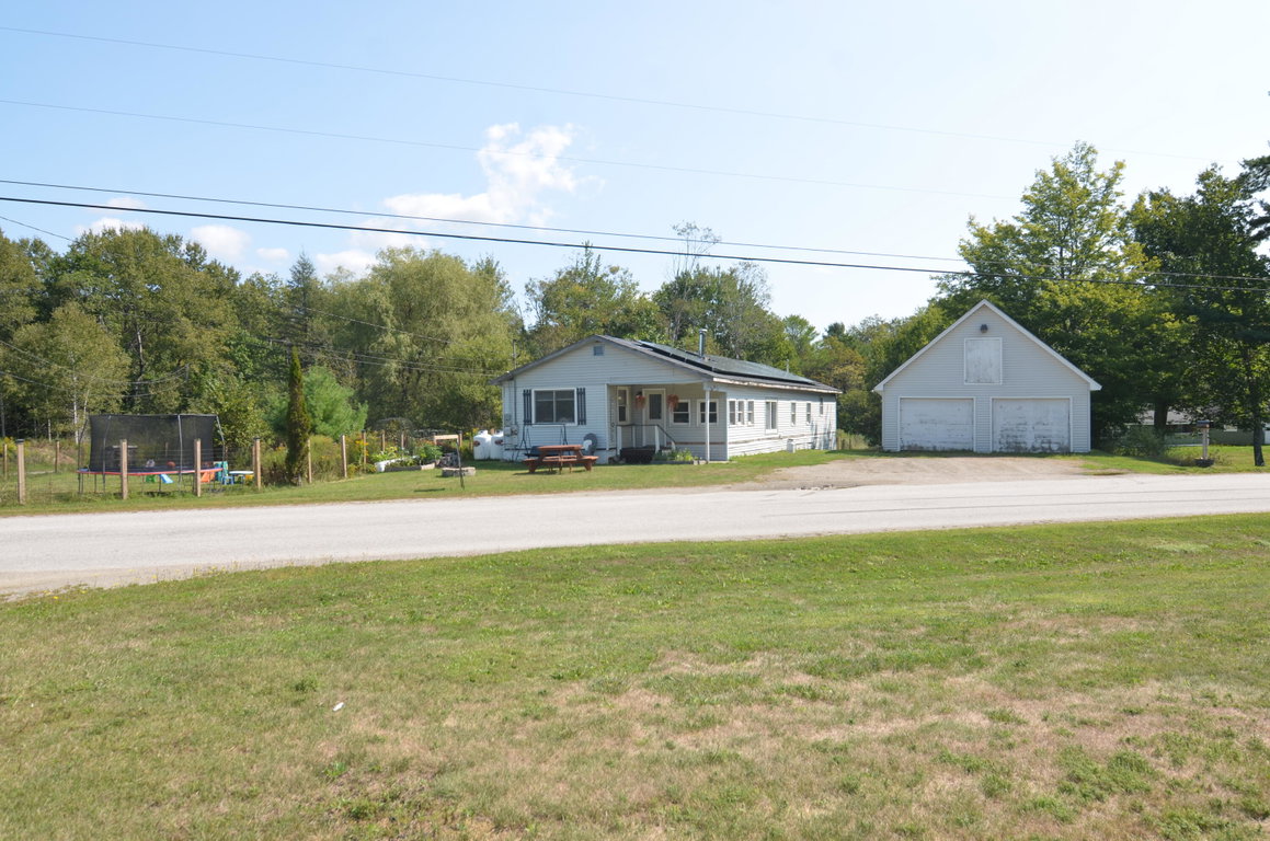 33 Coles Corner Road Winterport