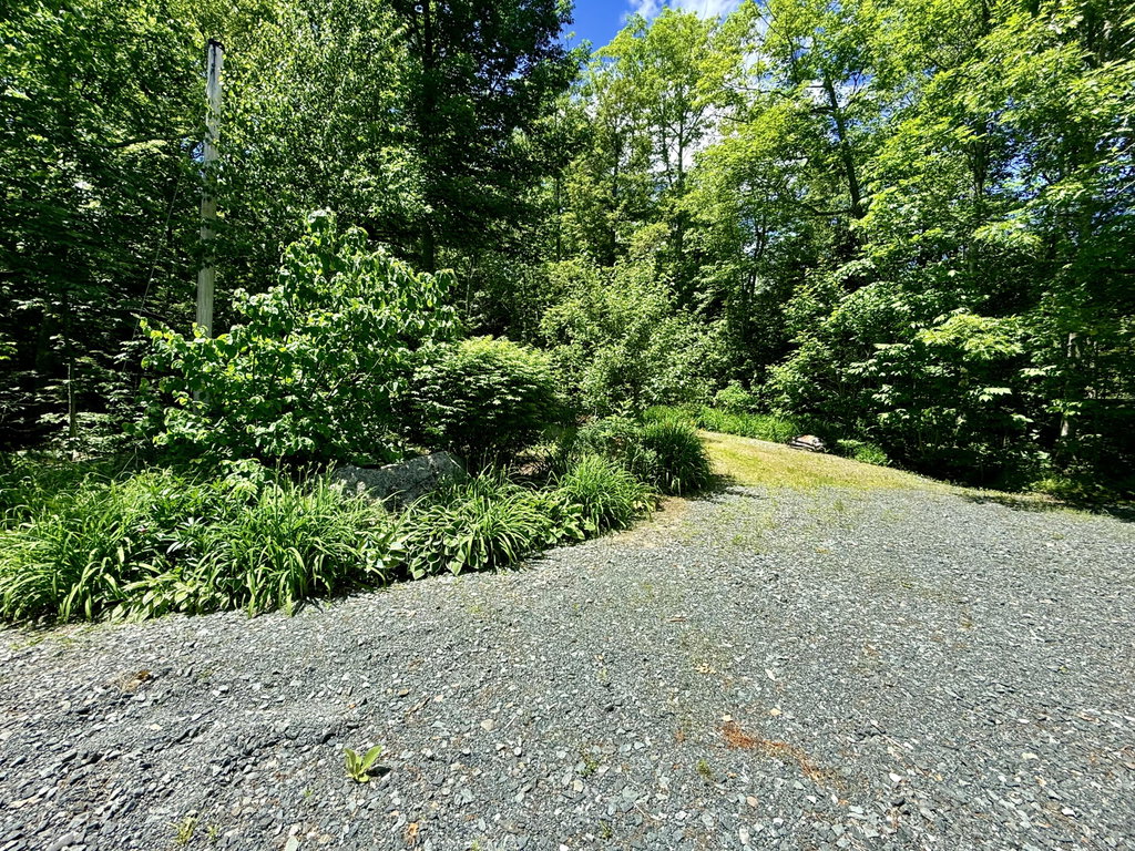 Crichton Way