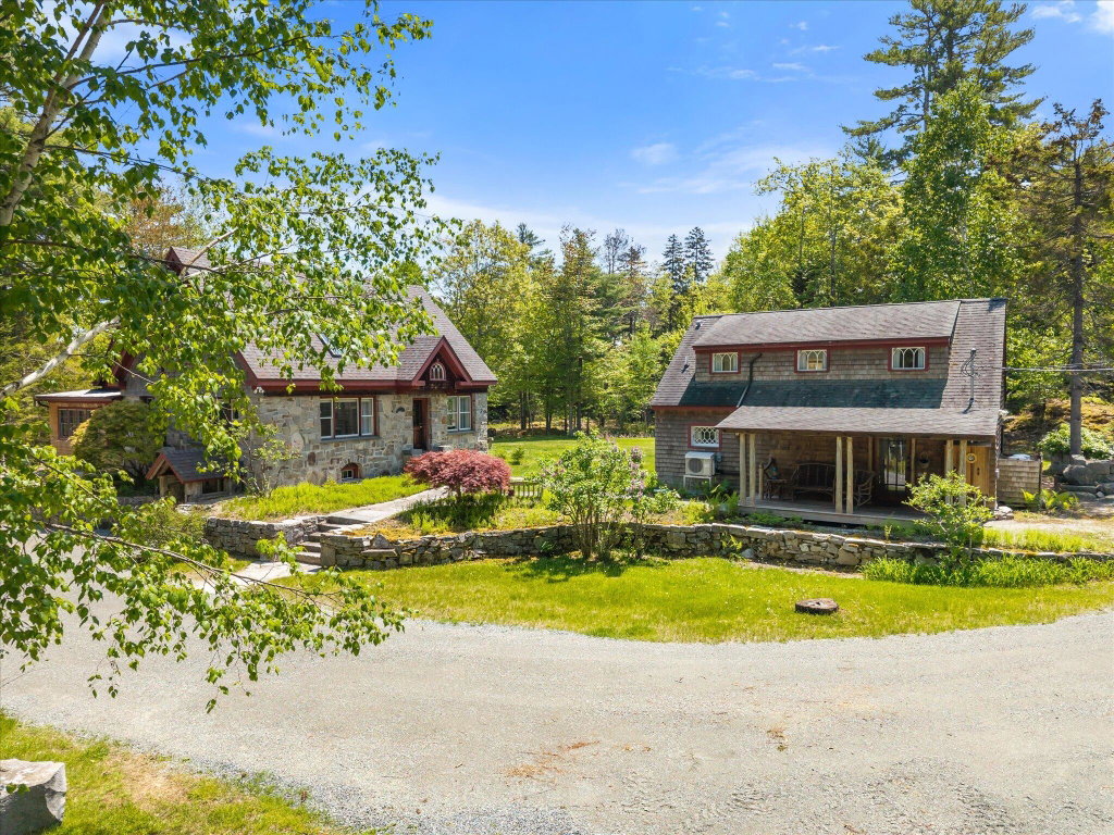 20-Guest House