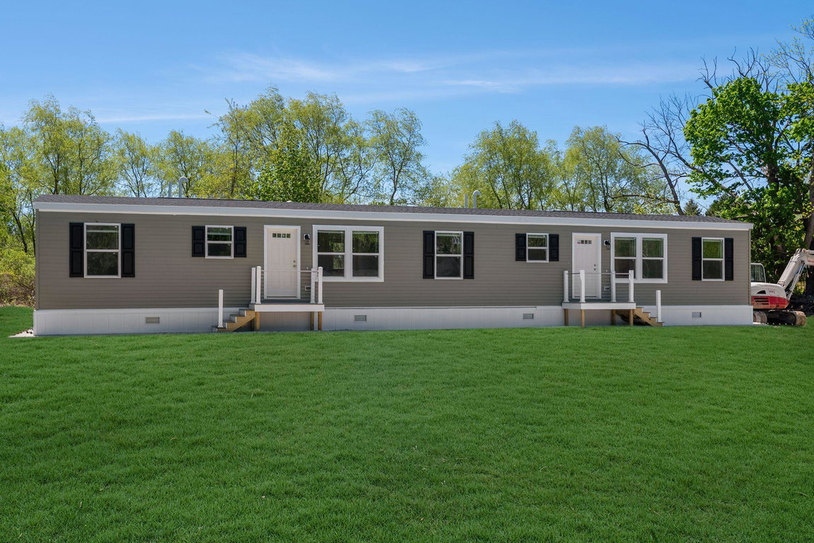 295 Old County Road Rockland
