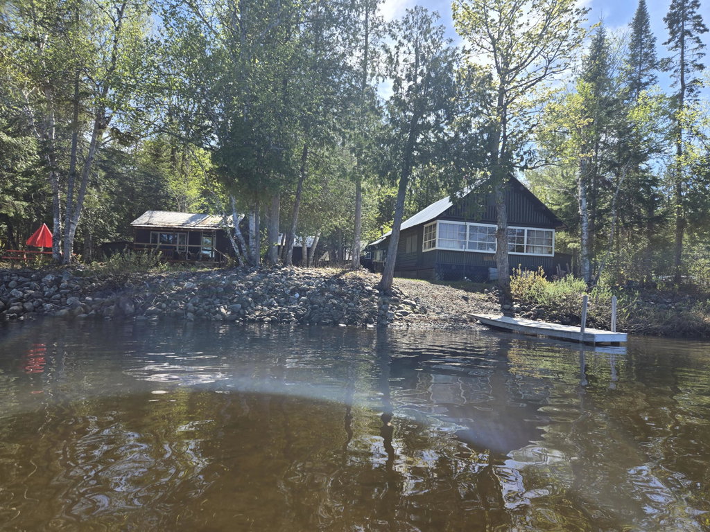 762 West Road Portage Lake