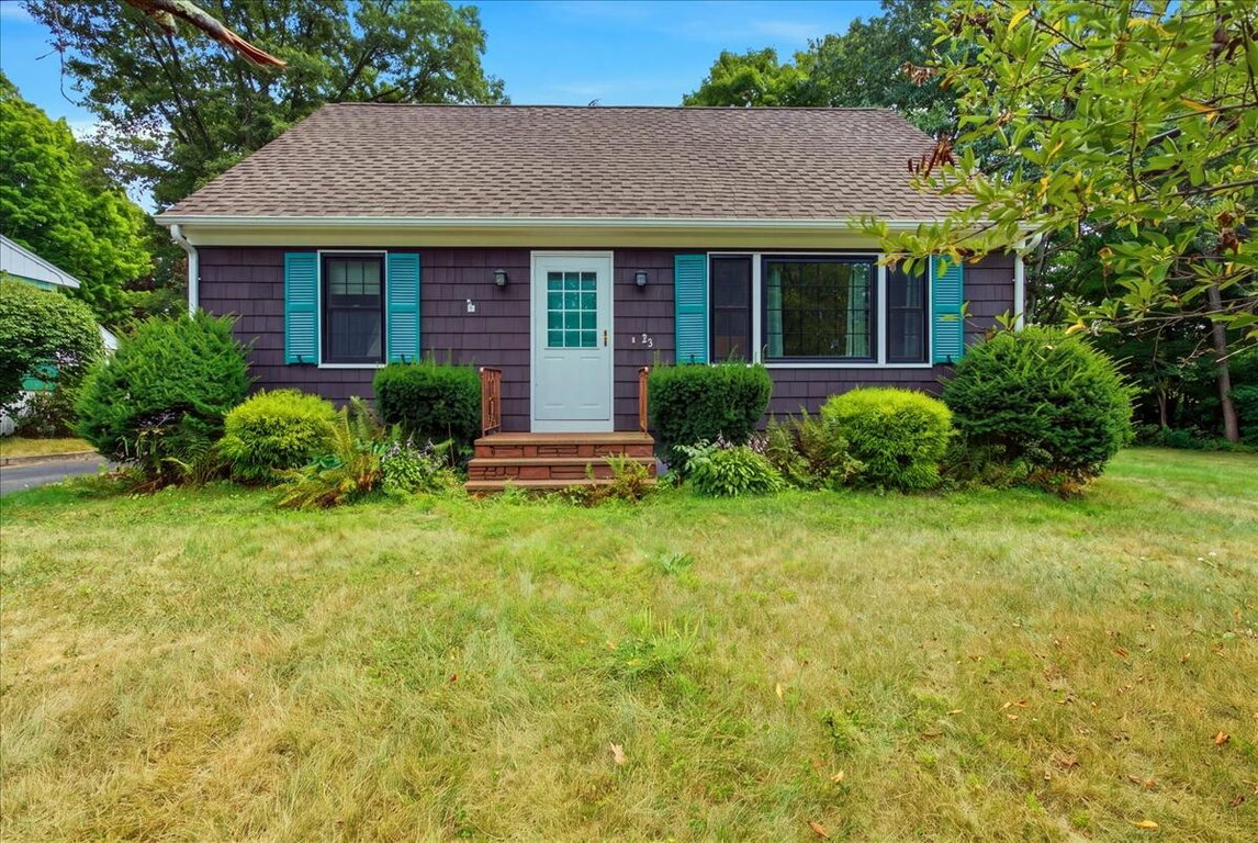 35 Hillside Road Portland