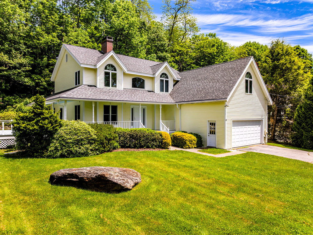 8 N Lewis Avenue Camden
