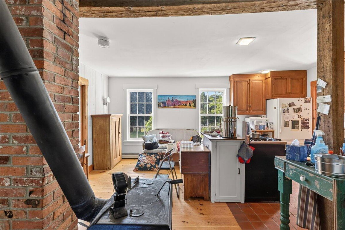 09-521 Morgan Bay Rd-35
