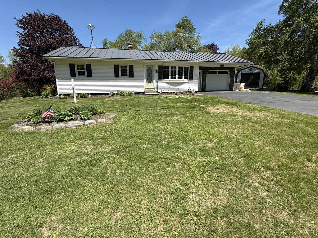 215 Oakfield Road Linneus