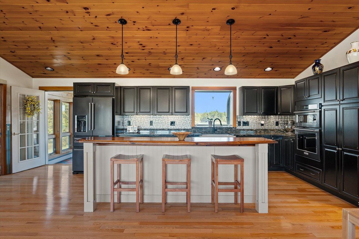 037-Kitchen, Dining
