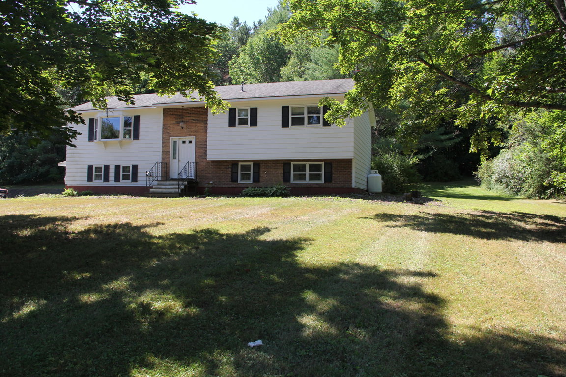 445 Waterville Road Skowhegan