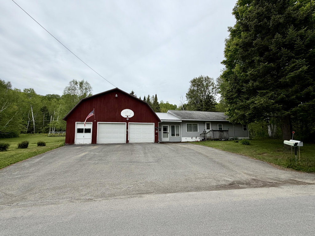 63 Lakeshore Drive Presque Isle