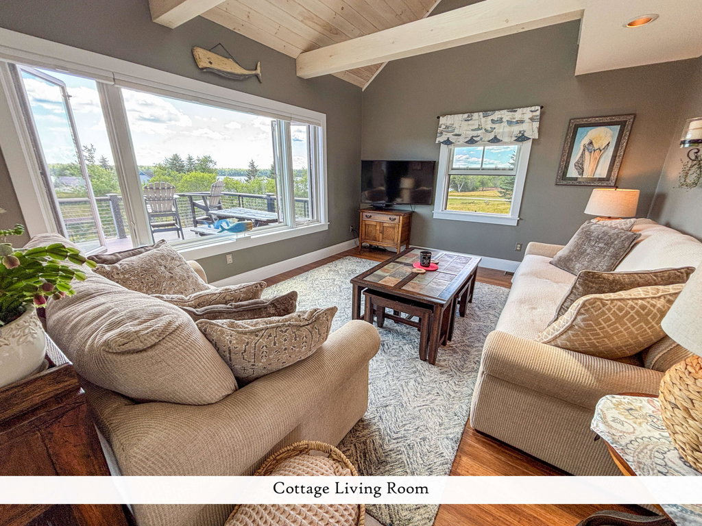 Cottage Living Room (4), label