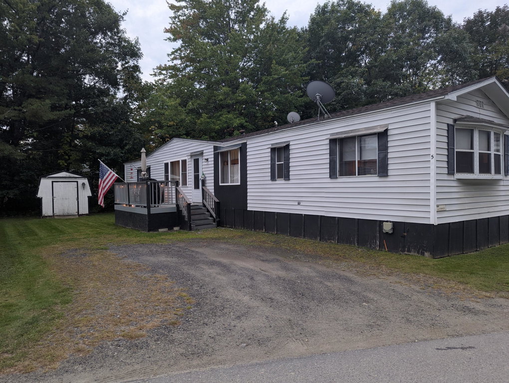 5 Victoria Drive Waterville