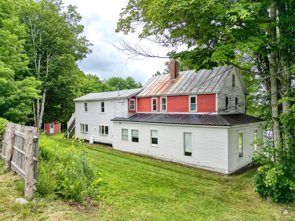 15 Railroad Street Wilton