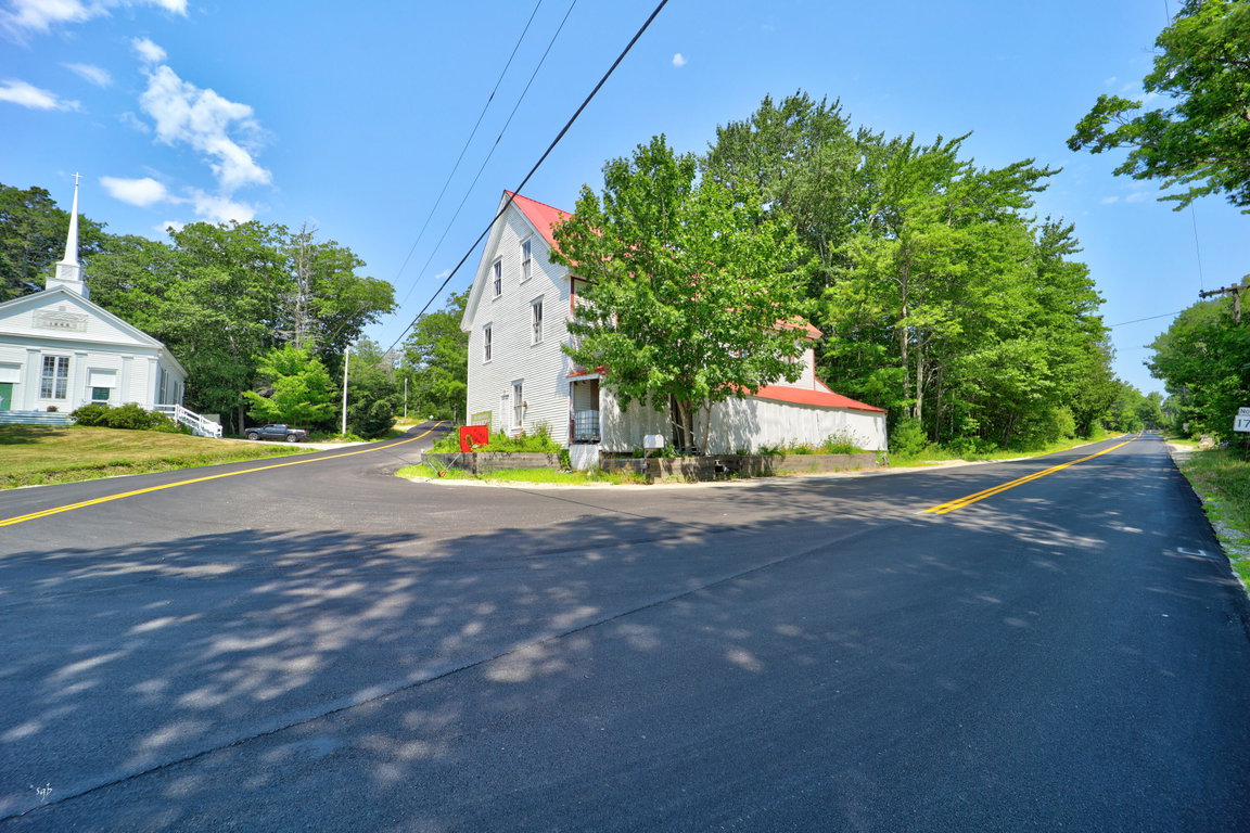 143_North_Sedgwick_Road_19