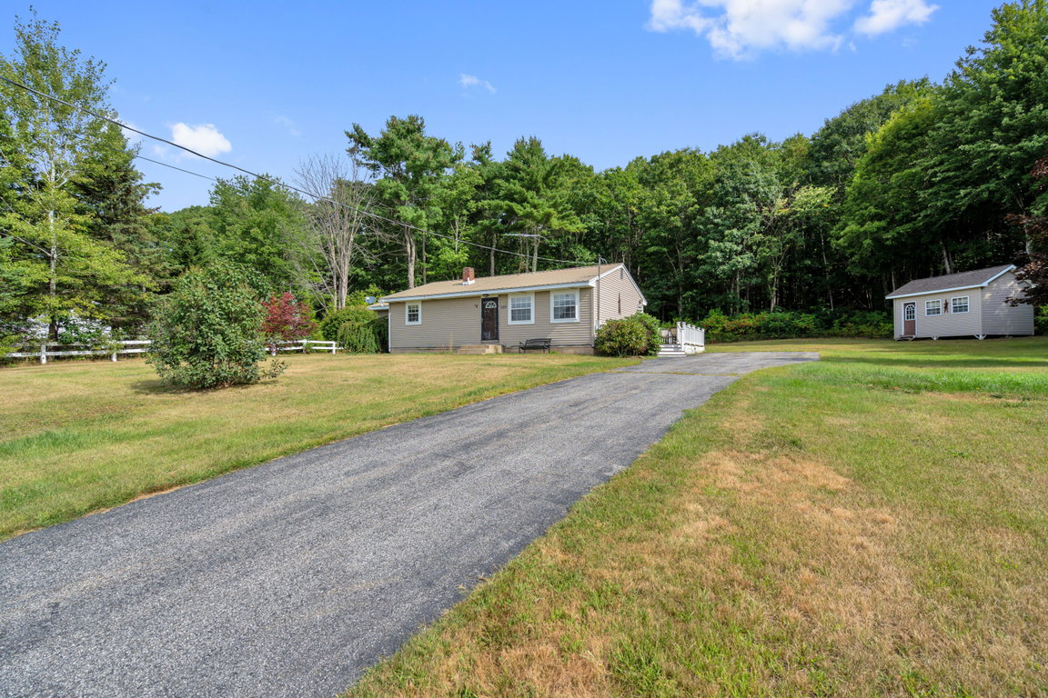 329 Cobbossee  Monmouth