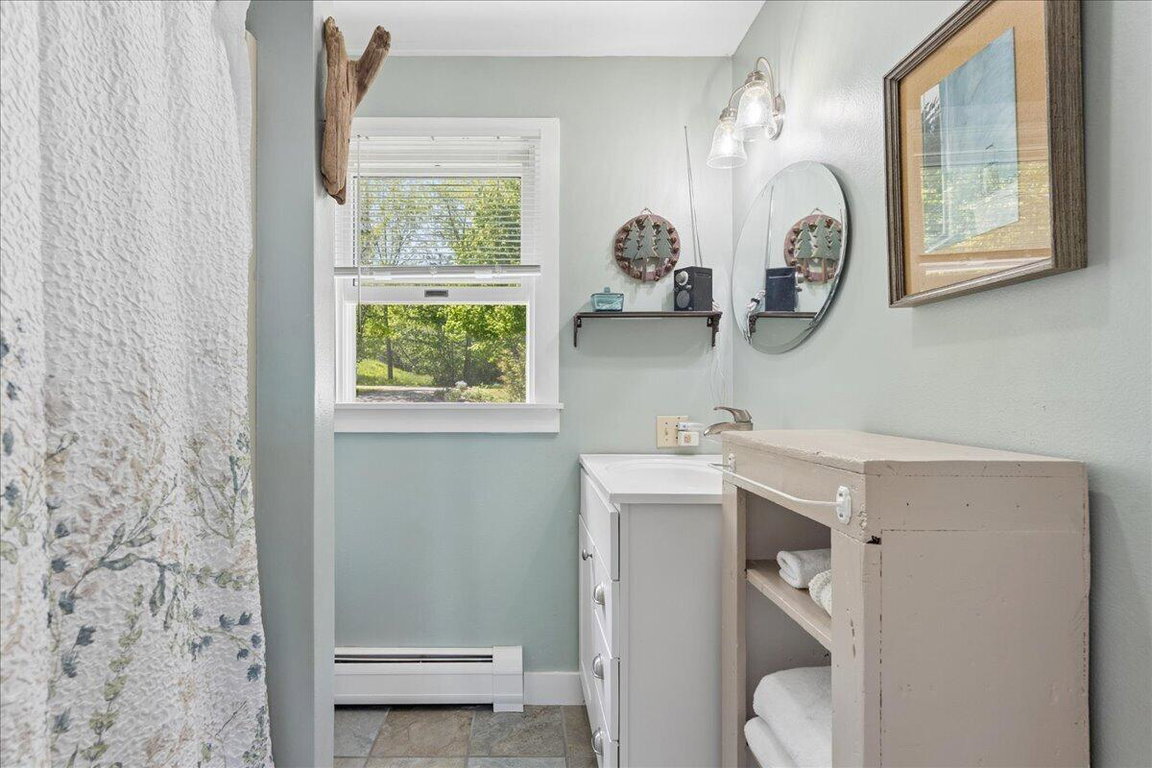 28-58 Blackberry Ln. (29 of 77)