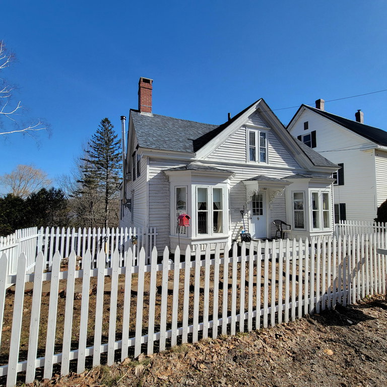 900 Main Street Calais