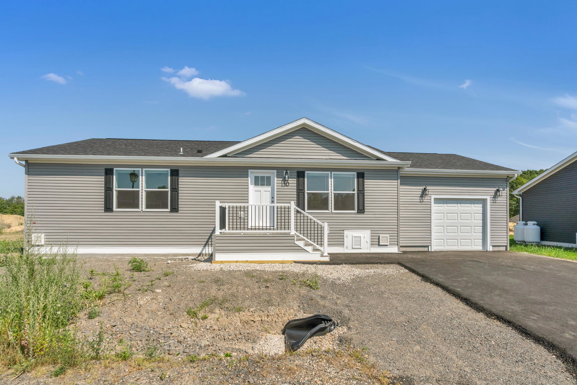 10 Colony Way Kittery