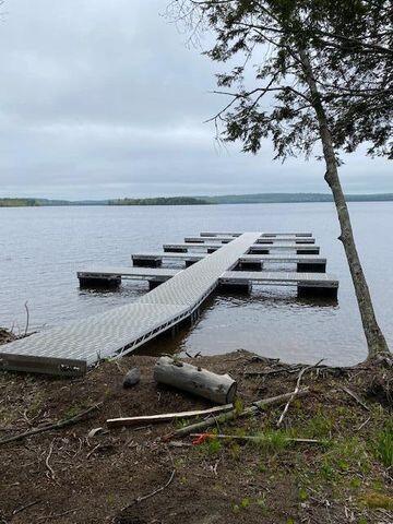 Dock