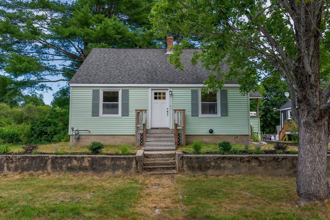 19 Fairlawn Avenue Westbrook