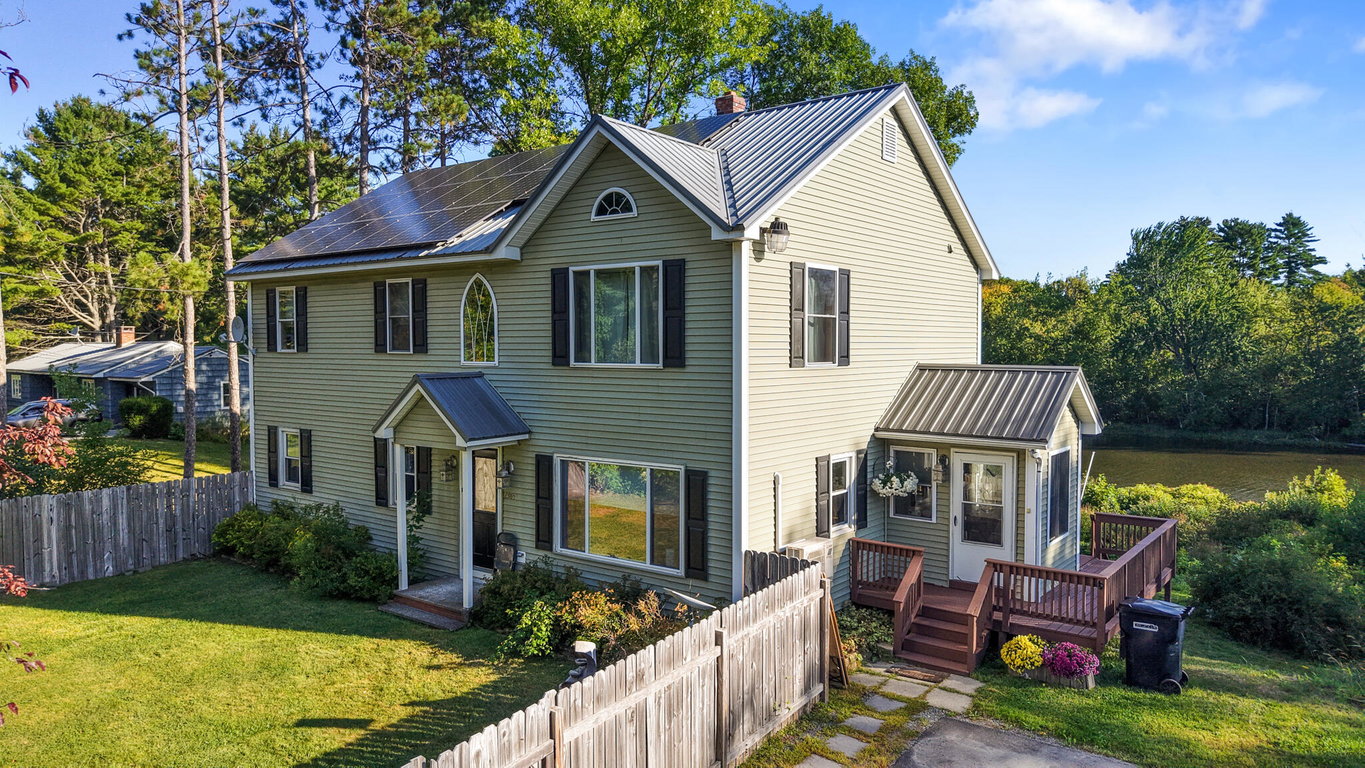 2385 Broadway  Bangor
