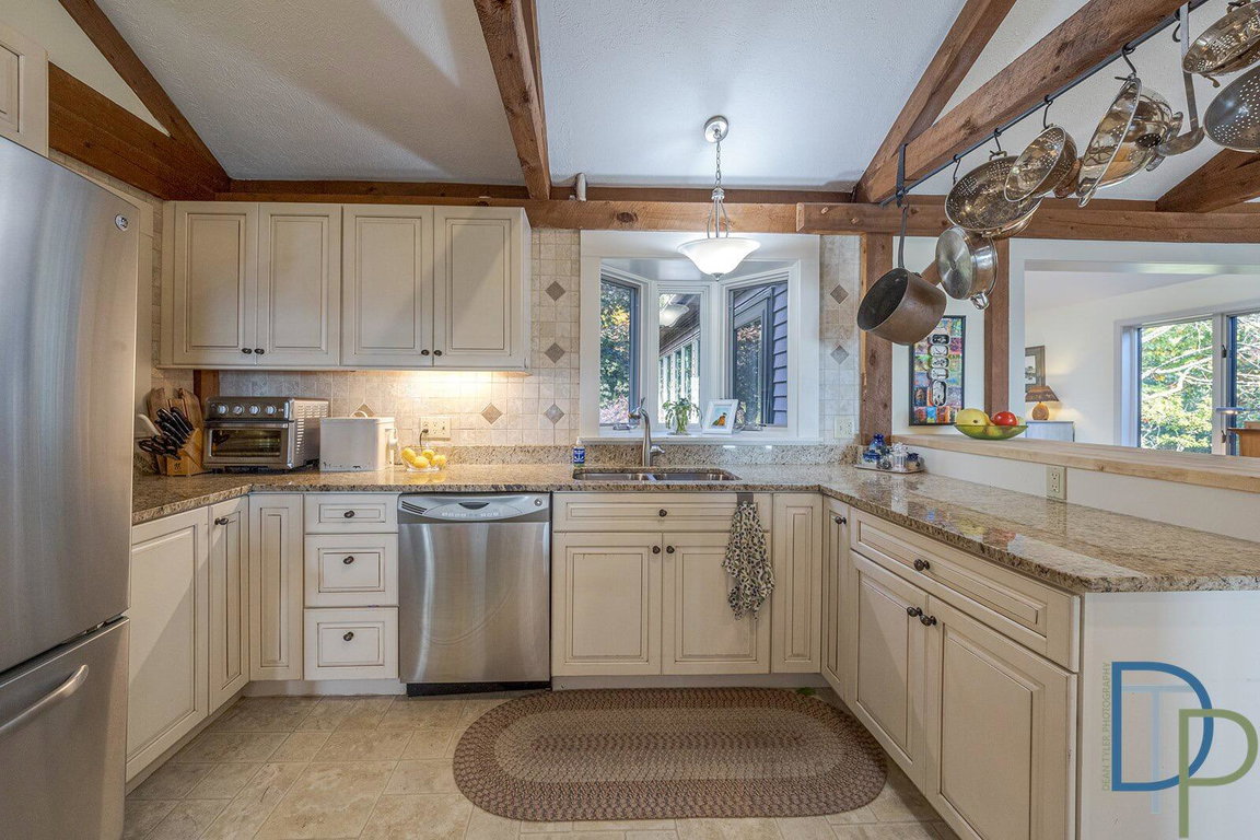 1035newburyneck - 10